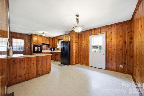 207 Starview Lane Dallas NC 28034