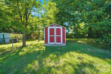 207 Starview Lane Dallas NC 28034