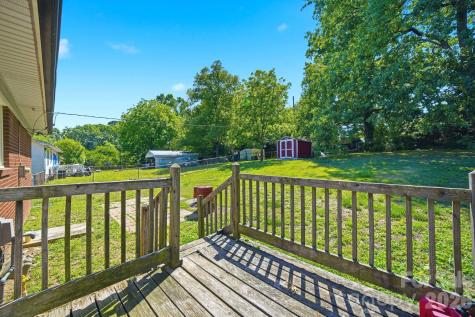 207 Starview Lane Dallas NC 28034