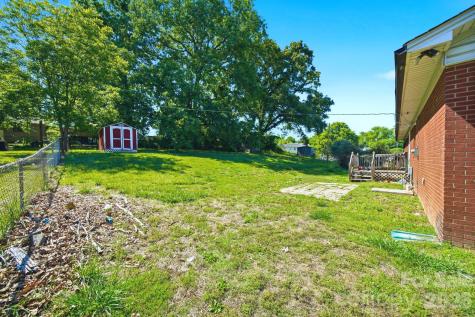 207 Starview Lane Dallas NC 28034
