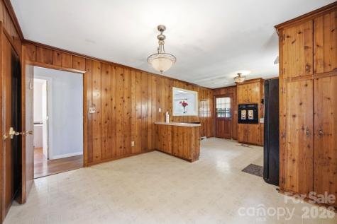 207 Starview Lane Dallas NC 28034