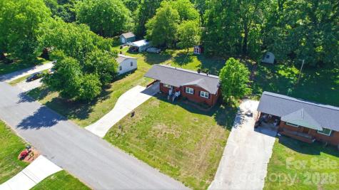 207 Starview Lane Dallas NC 28034