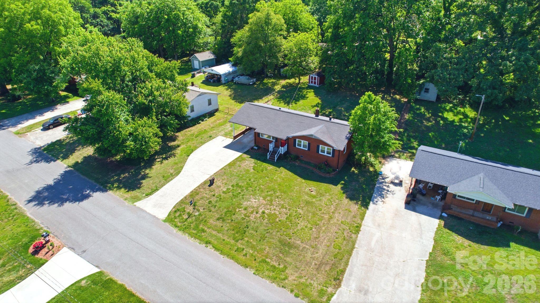 207 Starview Lane Dallas NC 28034