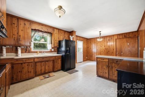 207 Starview Lane Dallas NC 28034