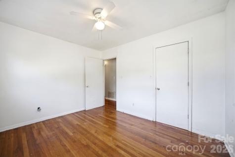 207 Starview Lane Dallas NC 28034