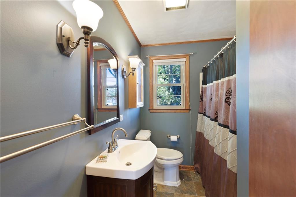 204 24th Street Sw Hickory NC 28602