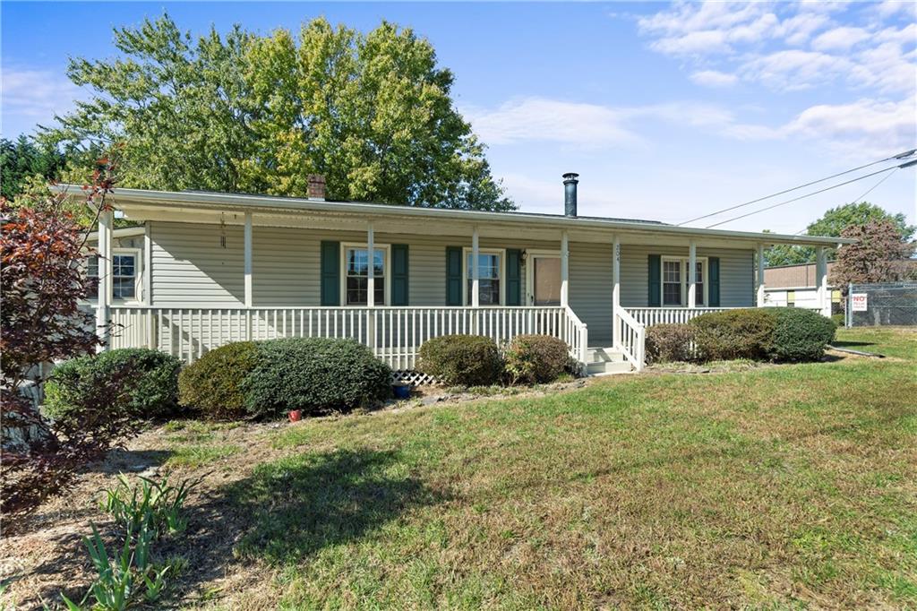 204 24th Street Sw Hickory NC 28602