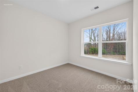 608 17th Avenue Drive NE Hickory NC 28601