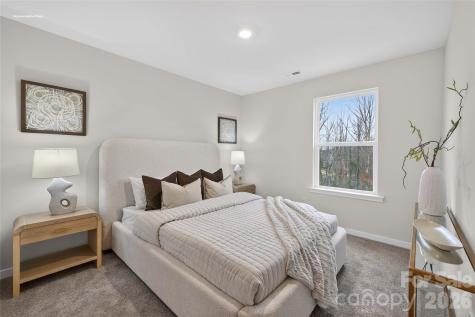 608 17th Avenue Drive NE Hickory NC 28601