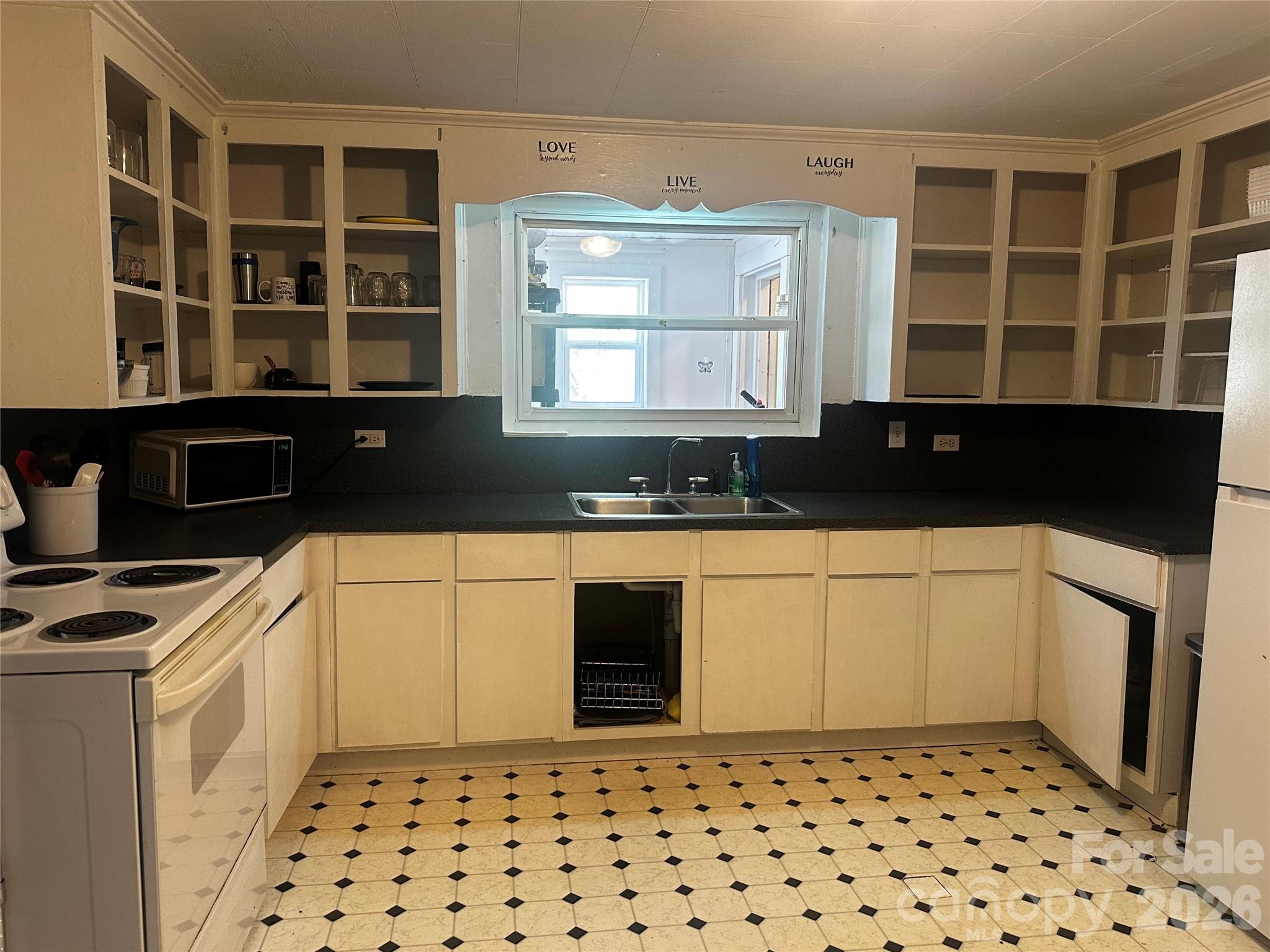 7 Poplar Drive Spruce Pine NC 28777