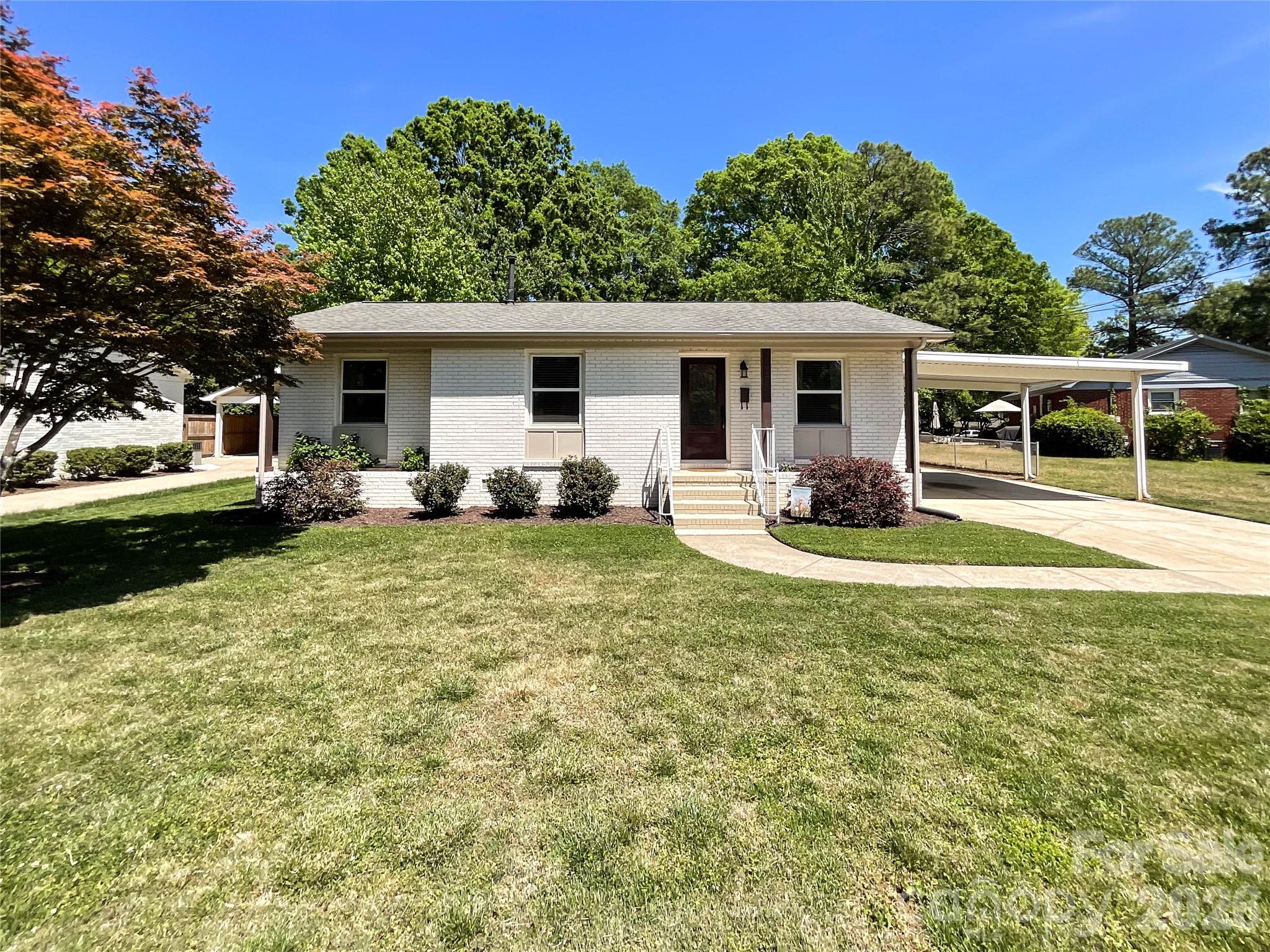 3827 Topsfield Road Charlotte NC 28211