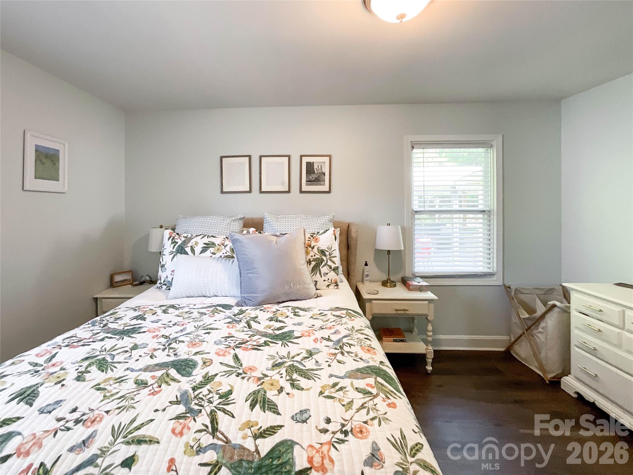 3827 Topsfield Road Charlotte NC 28211