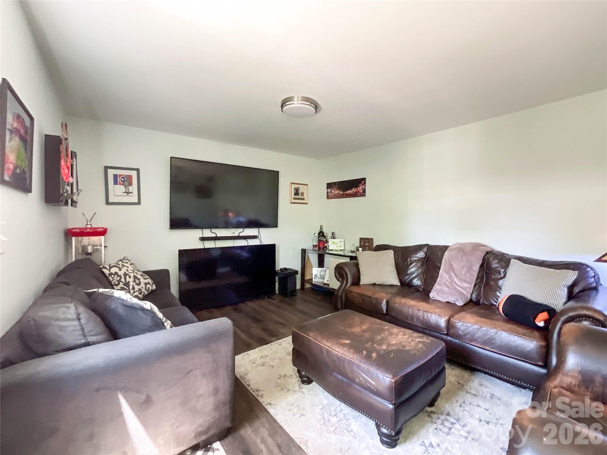 3827 Topsfield Road Charlotte NC 28211