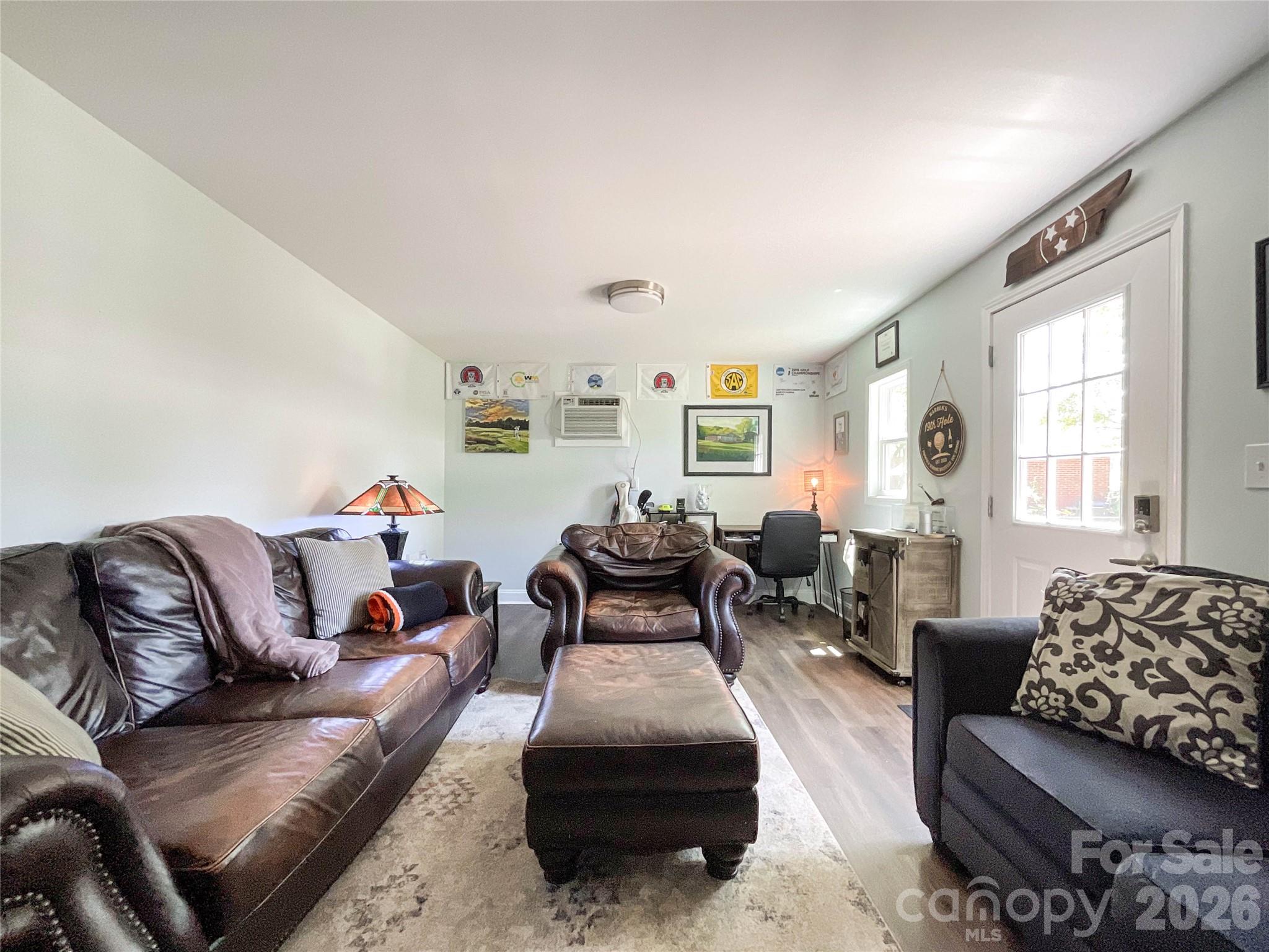 3827 Topsfield Road Charlotte NC 28211