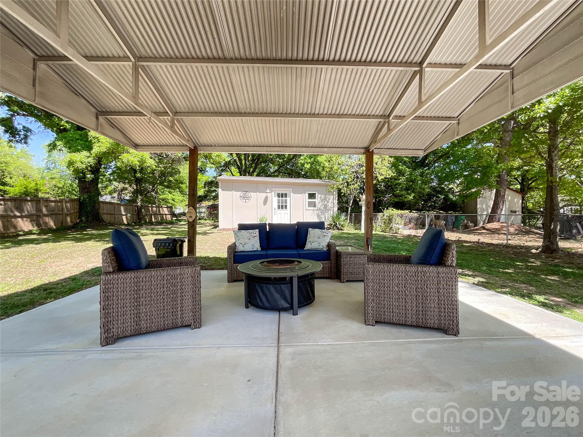 3827 Topsfield Road Charlotte NC 28211