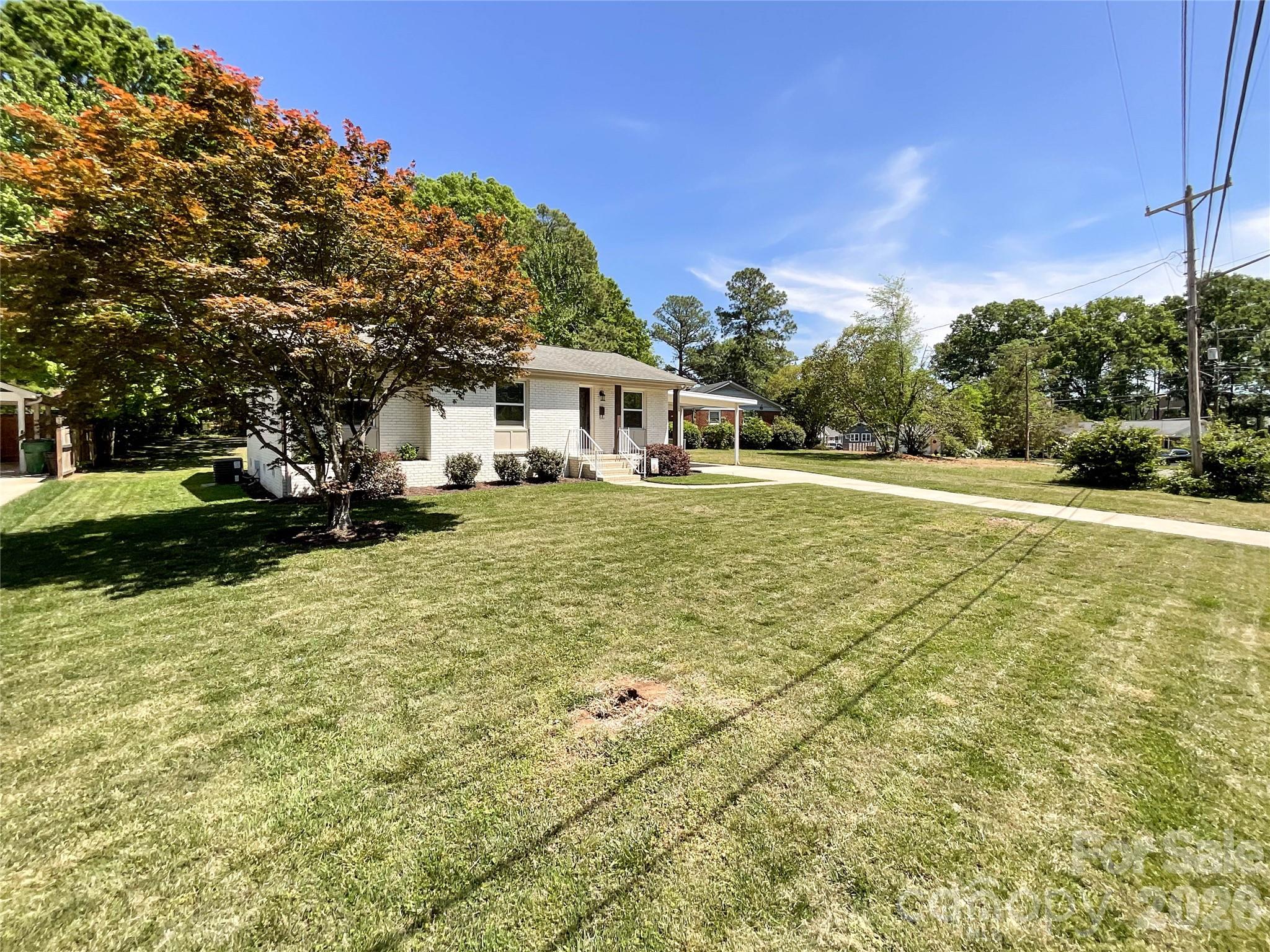 3827 Topsfield Road Charlotte NC 28211