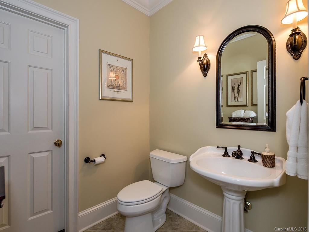 6805 Linkside Court Charlotte NC 28277