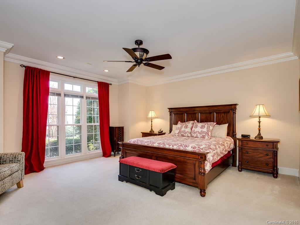 6805 Linkside Court Charlotte NC 28277