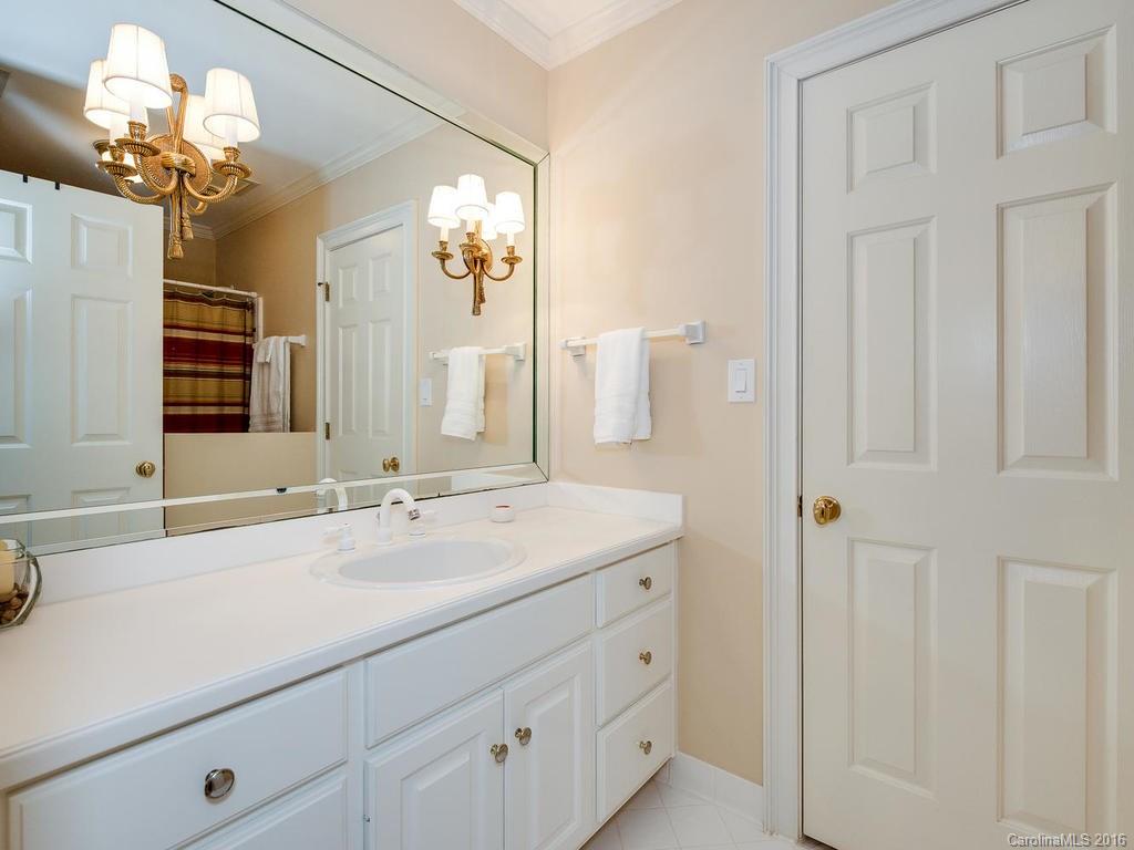 6805 Linkside Court Charlotte NC 28277