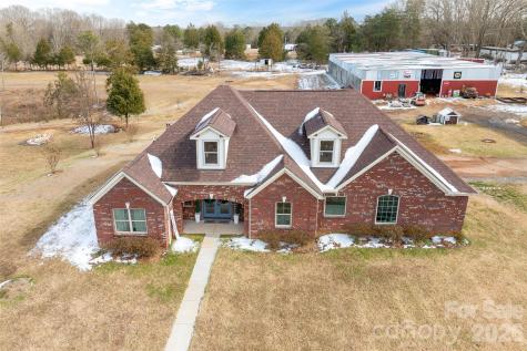 210 Florham Drive Dallas NC 28034