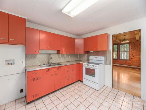 10 Beaverdam Knoll Road Asheville NC 28804