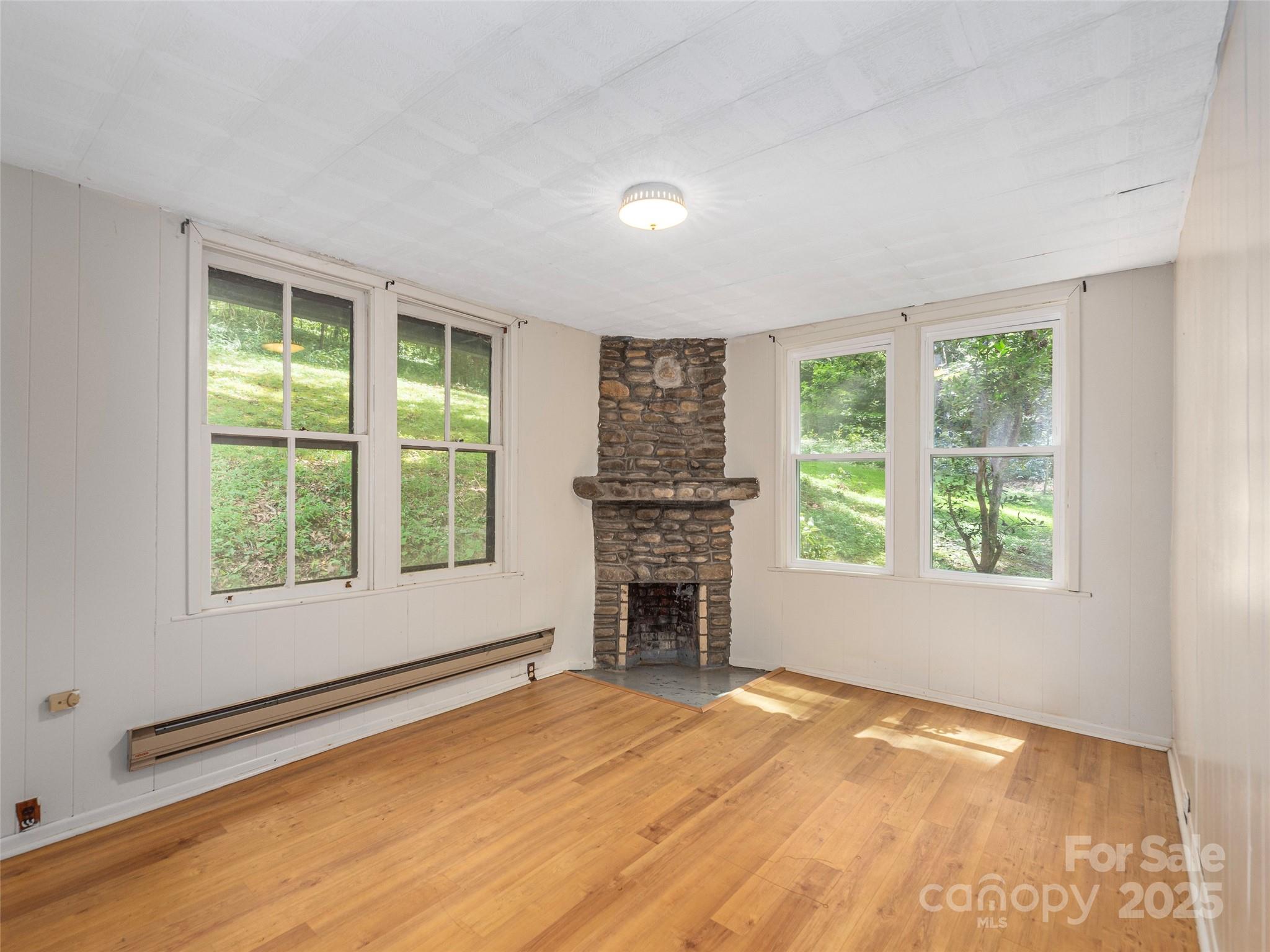 10 Beaverdam Knoll Road Asheville NC 28804