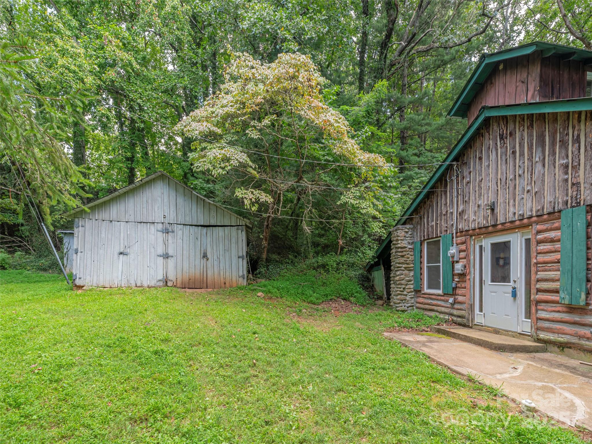 10 Beaverdam Knoll Road Asheville NC 28804