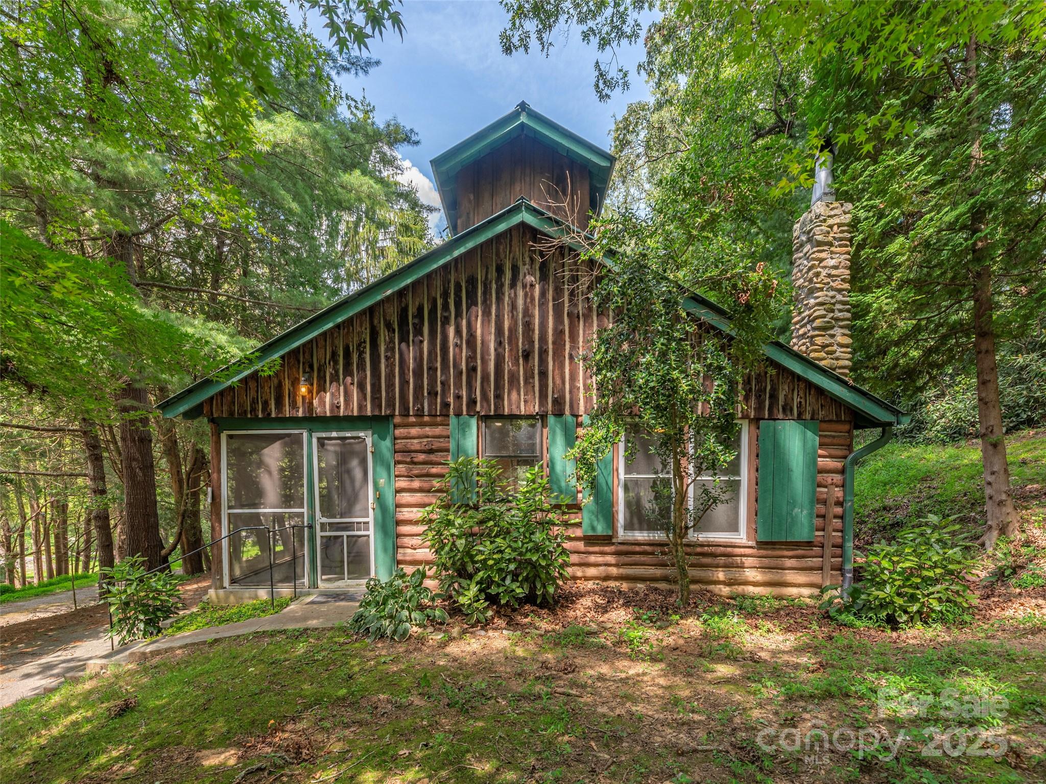10 Beaverdam Knoll Road Asheville NC 28804