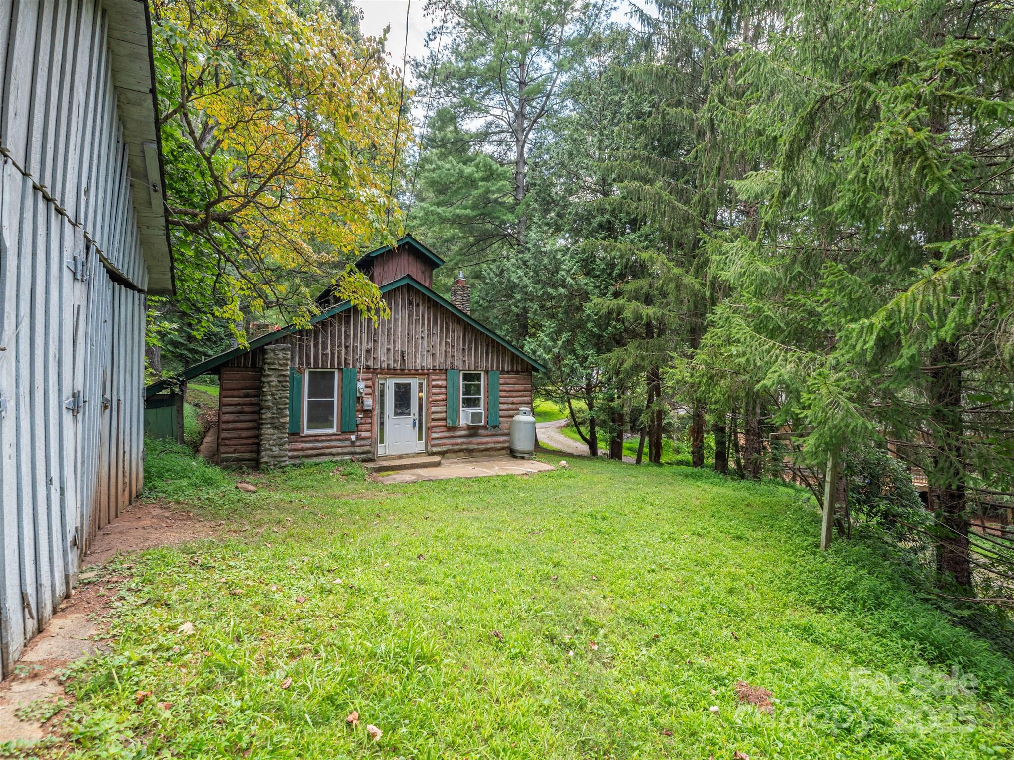 10 Beaverdam Knoll Road Asheville NC 28804