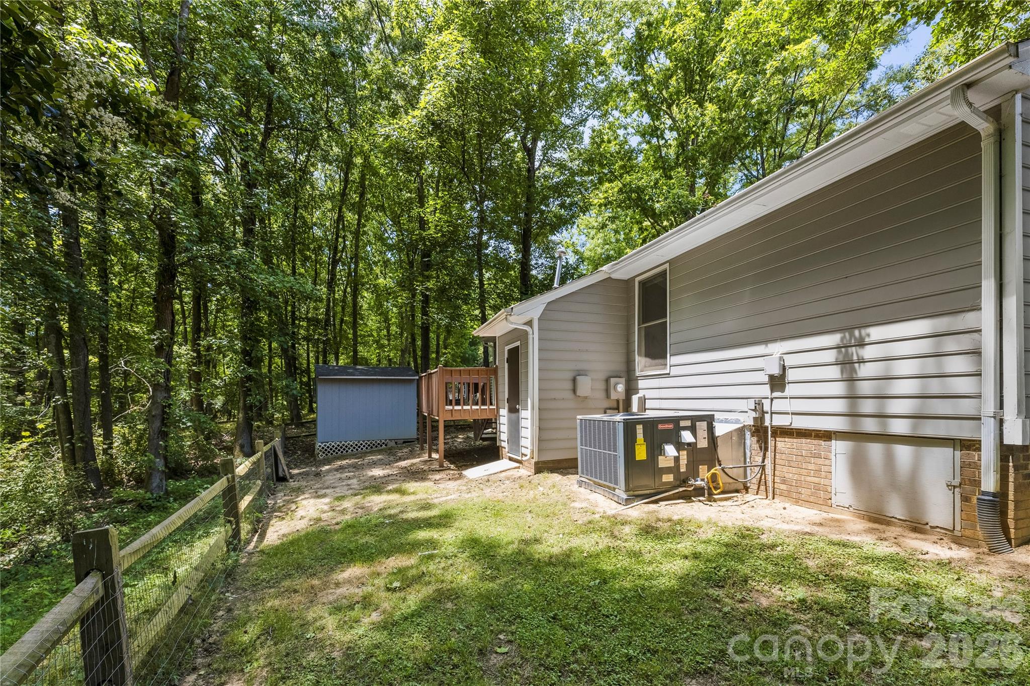 8200 Chrisbry Lane Charlotte NC 28215