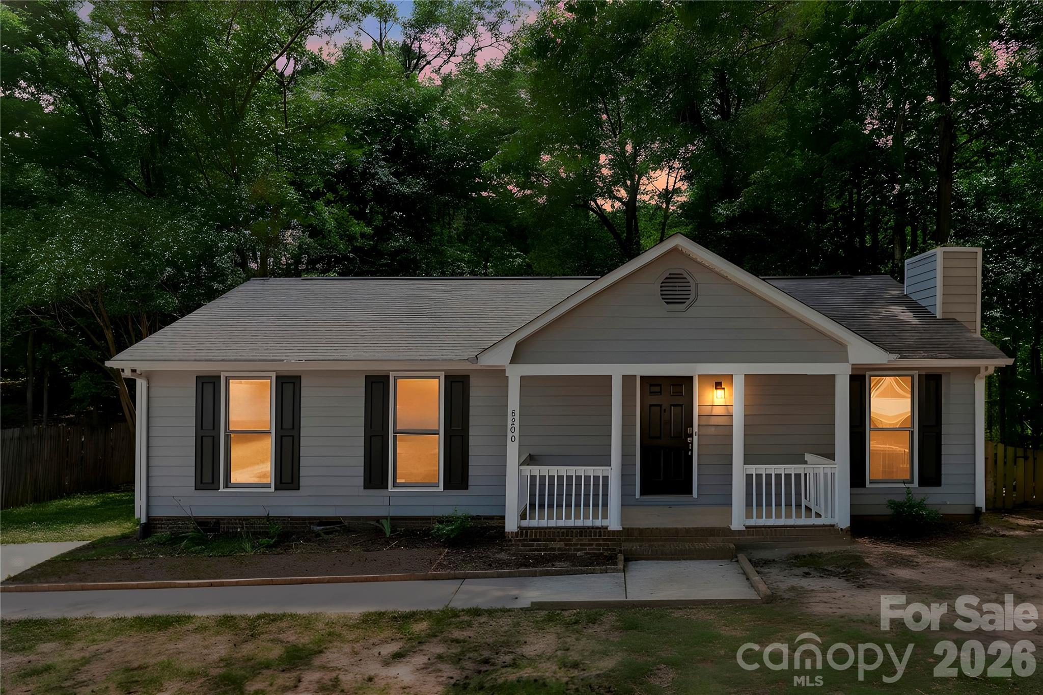 8200 Chrisbry Lane Charlotte NC 28215