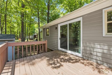 8200 Chrisbry Lane Charlotte NC 28215