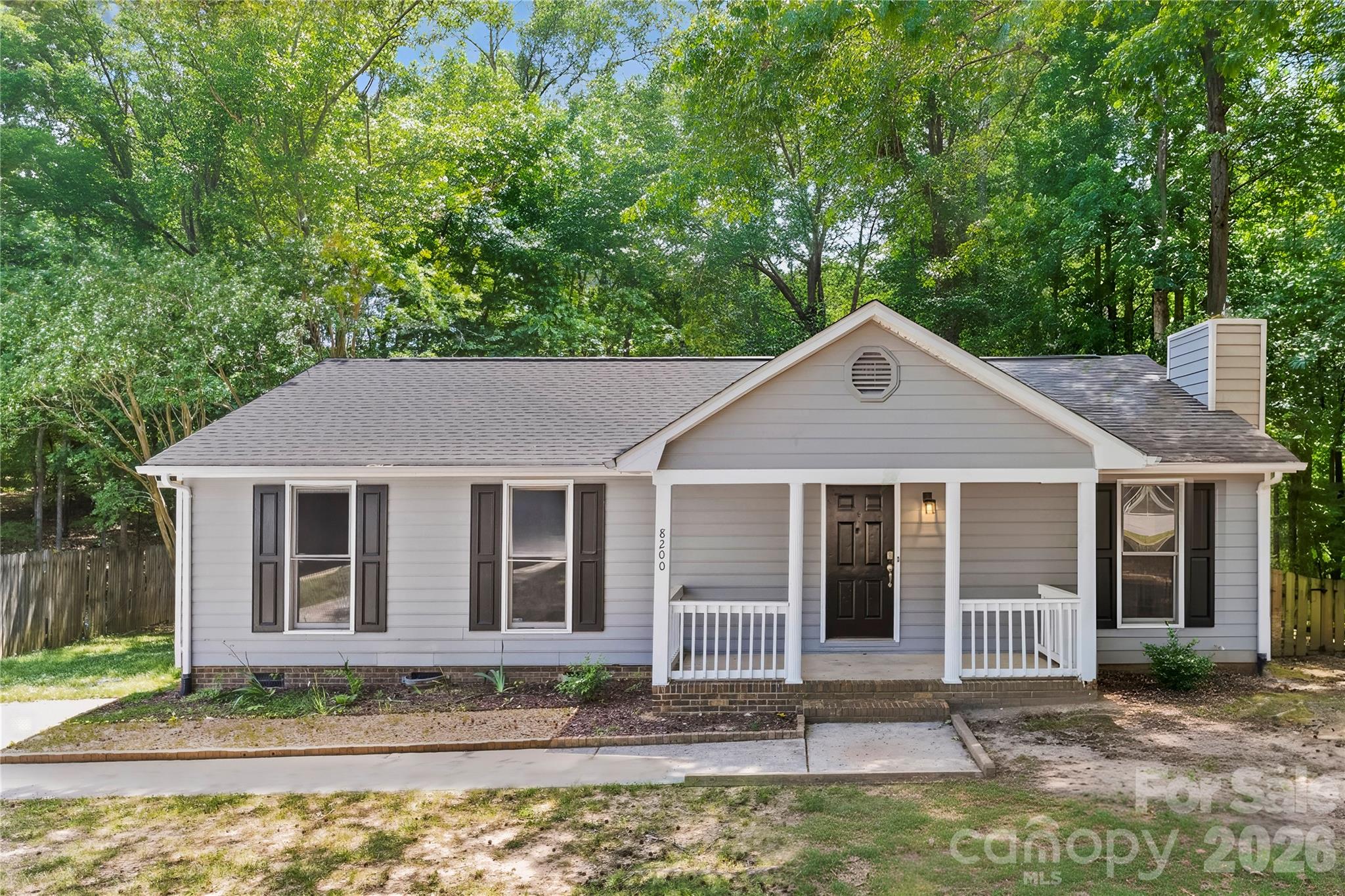 8200 Chrisbry Lane Charlotte NC 28215