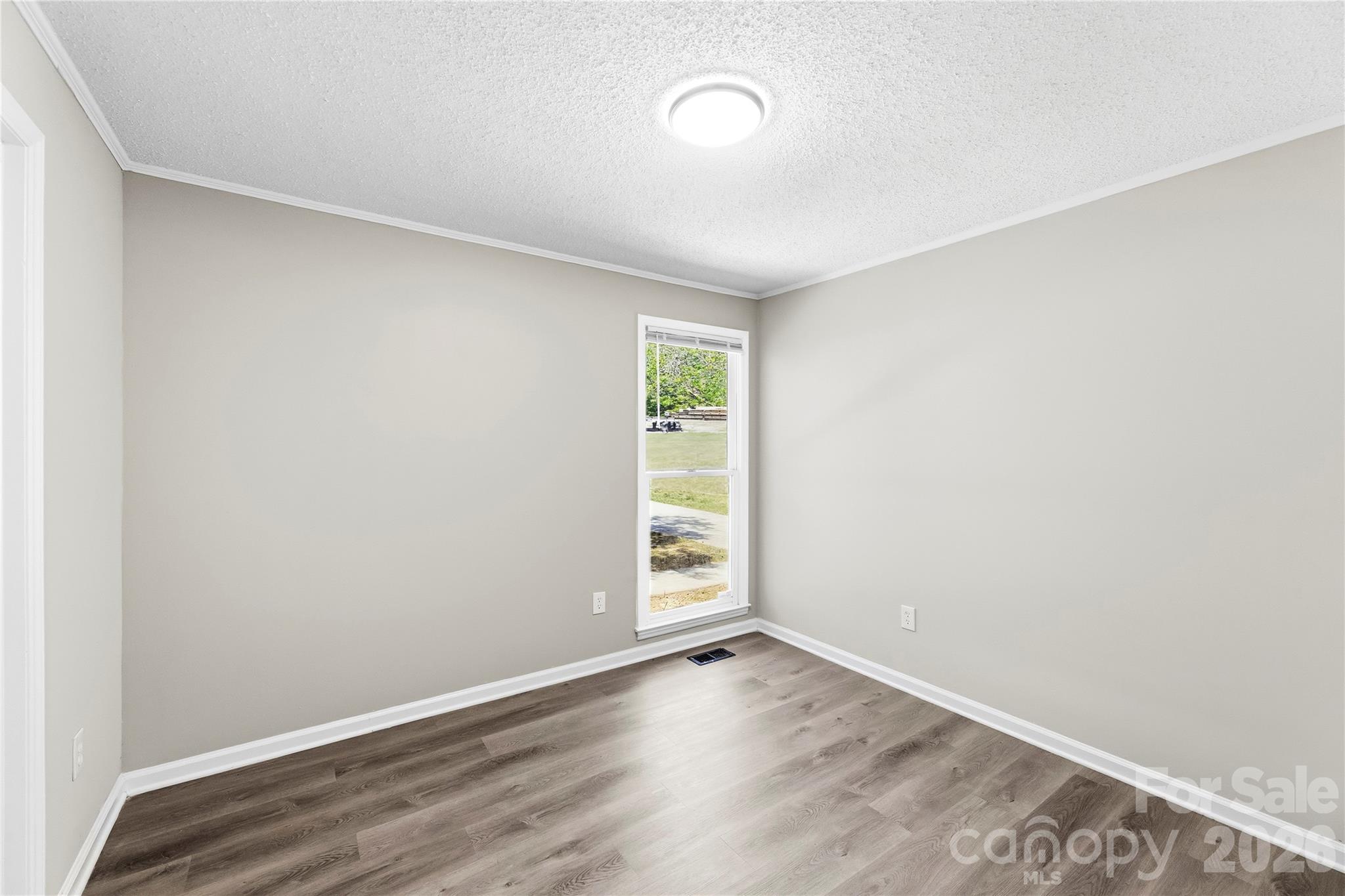 8200 Chrisbry Lane Charlotte NC 28215