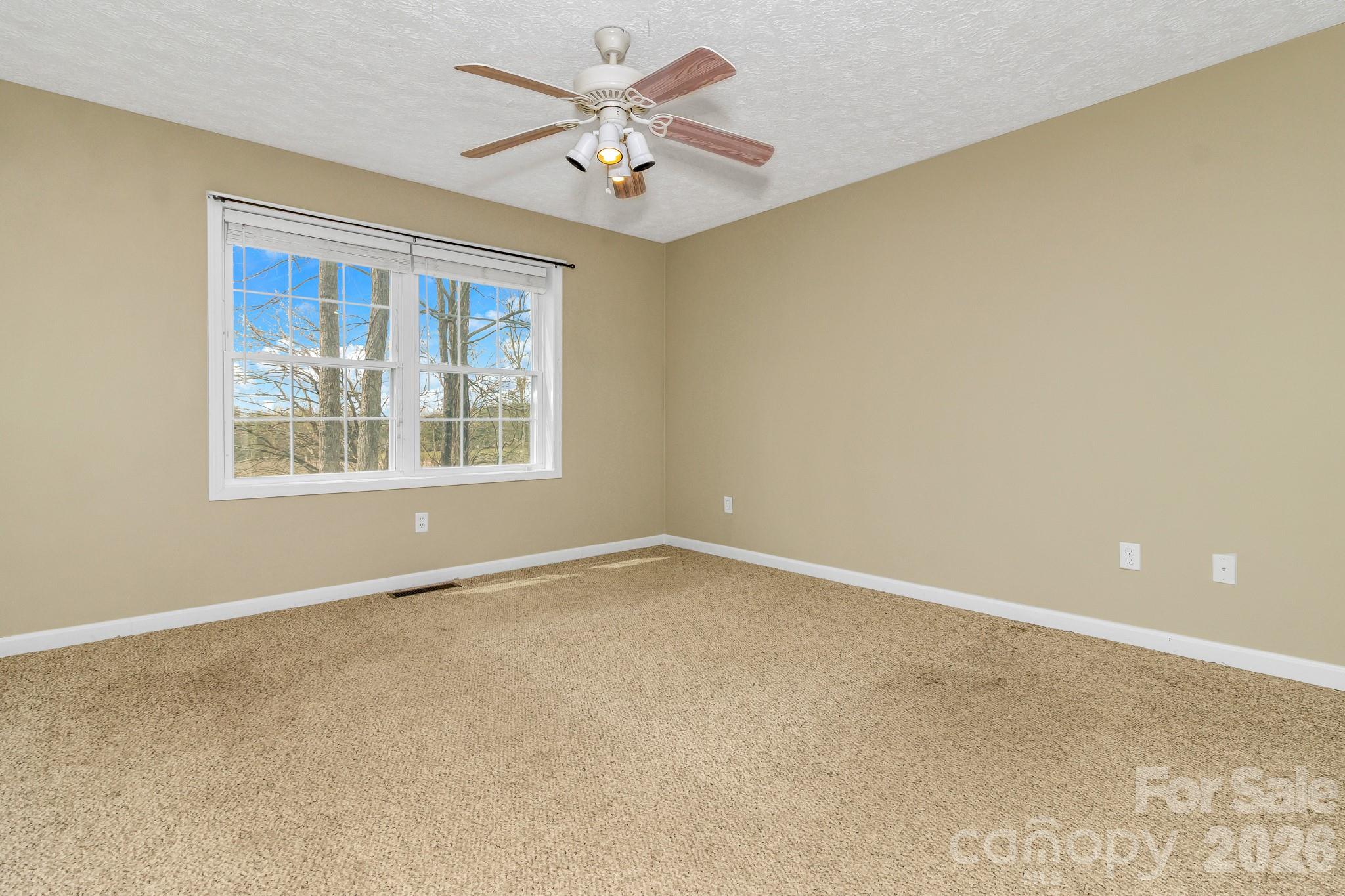 214 Lone Laurel Trail Hendersonville NC 28792