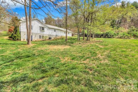 214 Lone Laurel Trail Hendersonville NC 28792