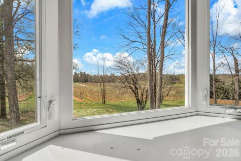214 Lone Laurel Trail Hendersonville NC 28792