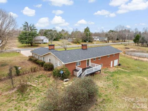 159 Big Island Road Forest City NC 28043