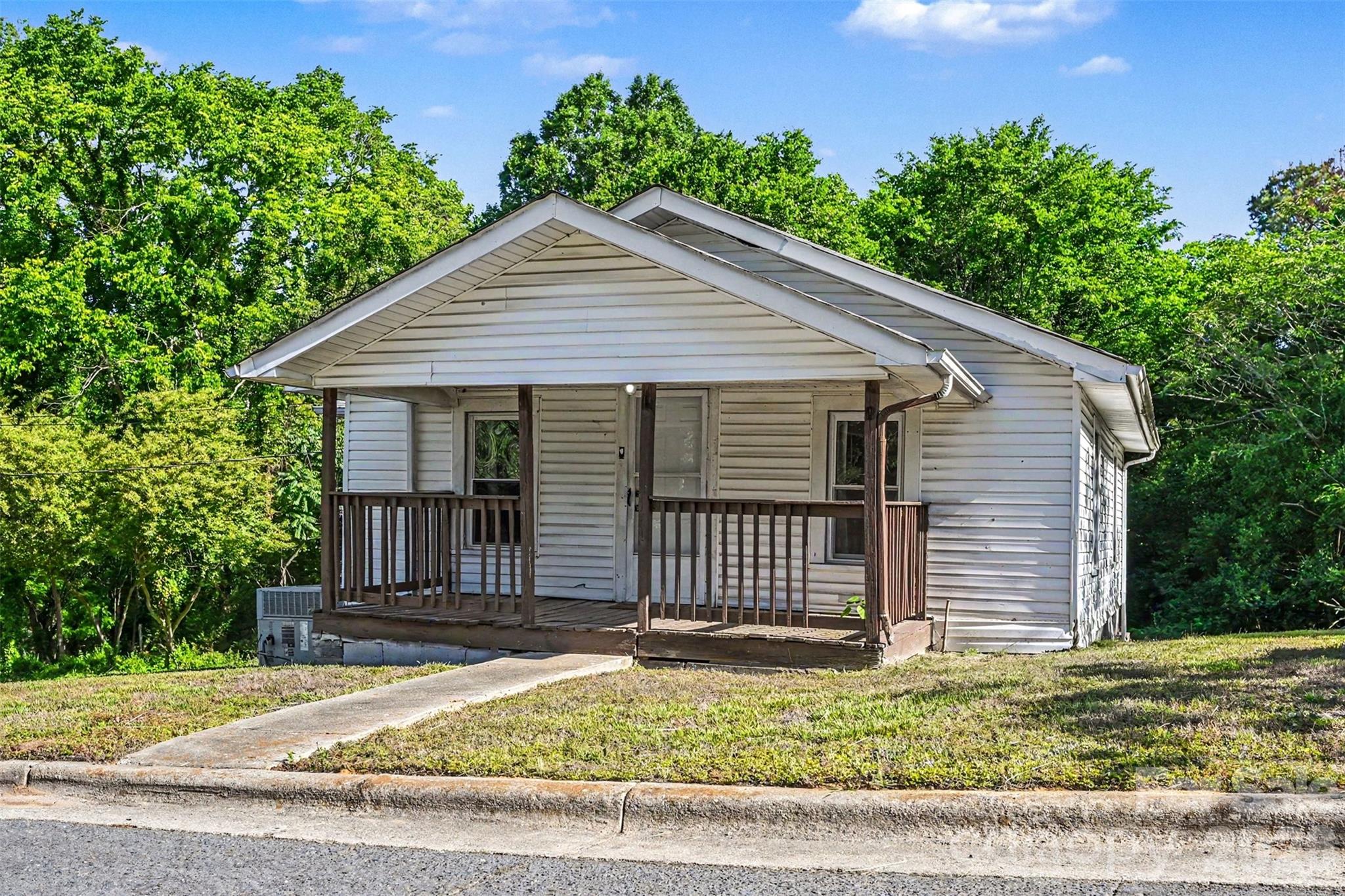 1025 Martin Luther King Jr Drive Albemarle NC 28001