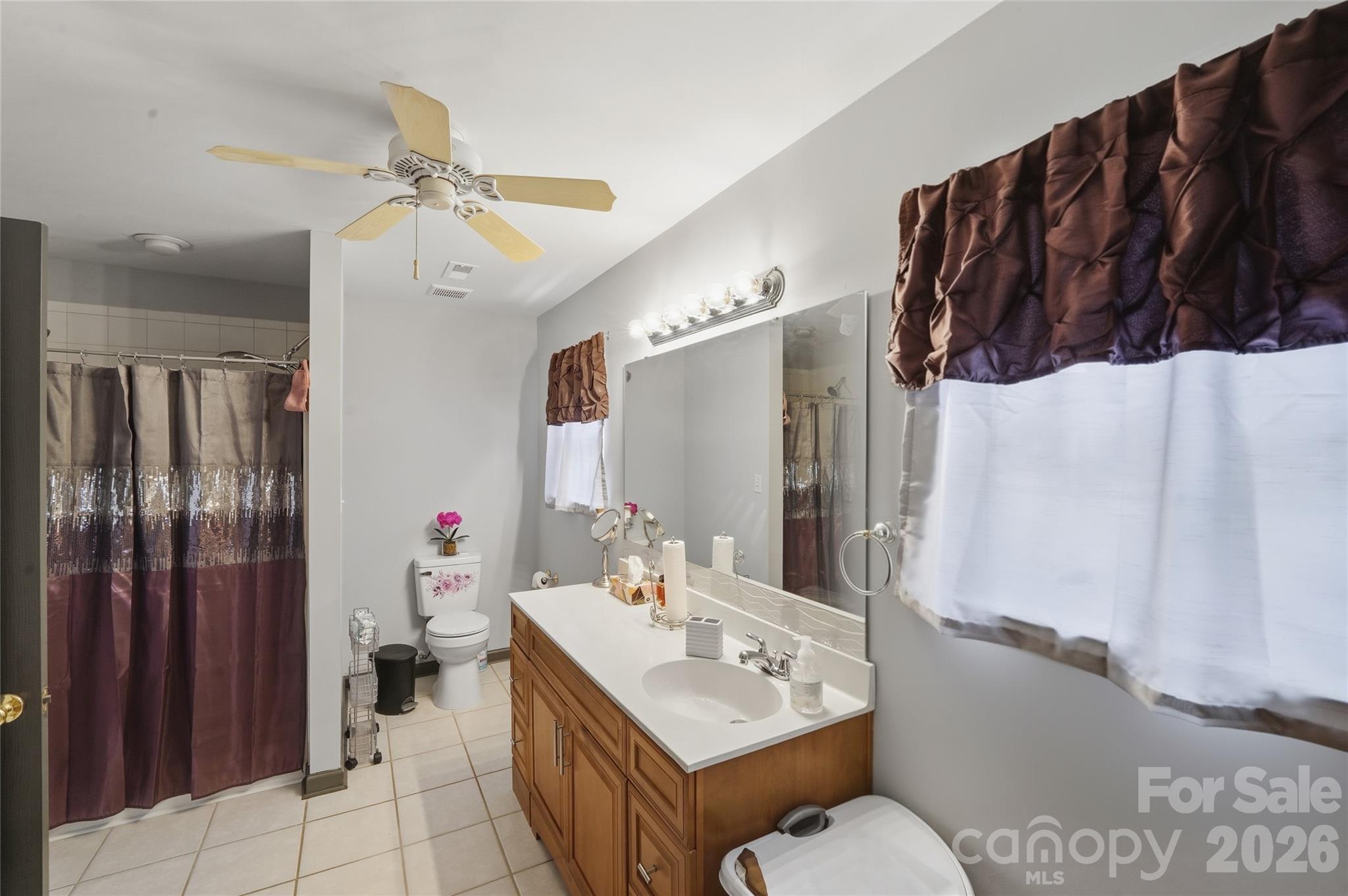 9541 Green Apple Drive Charlotte NC 28215