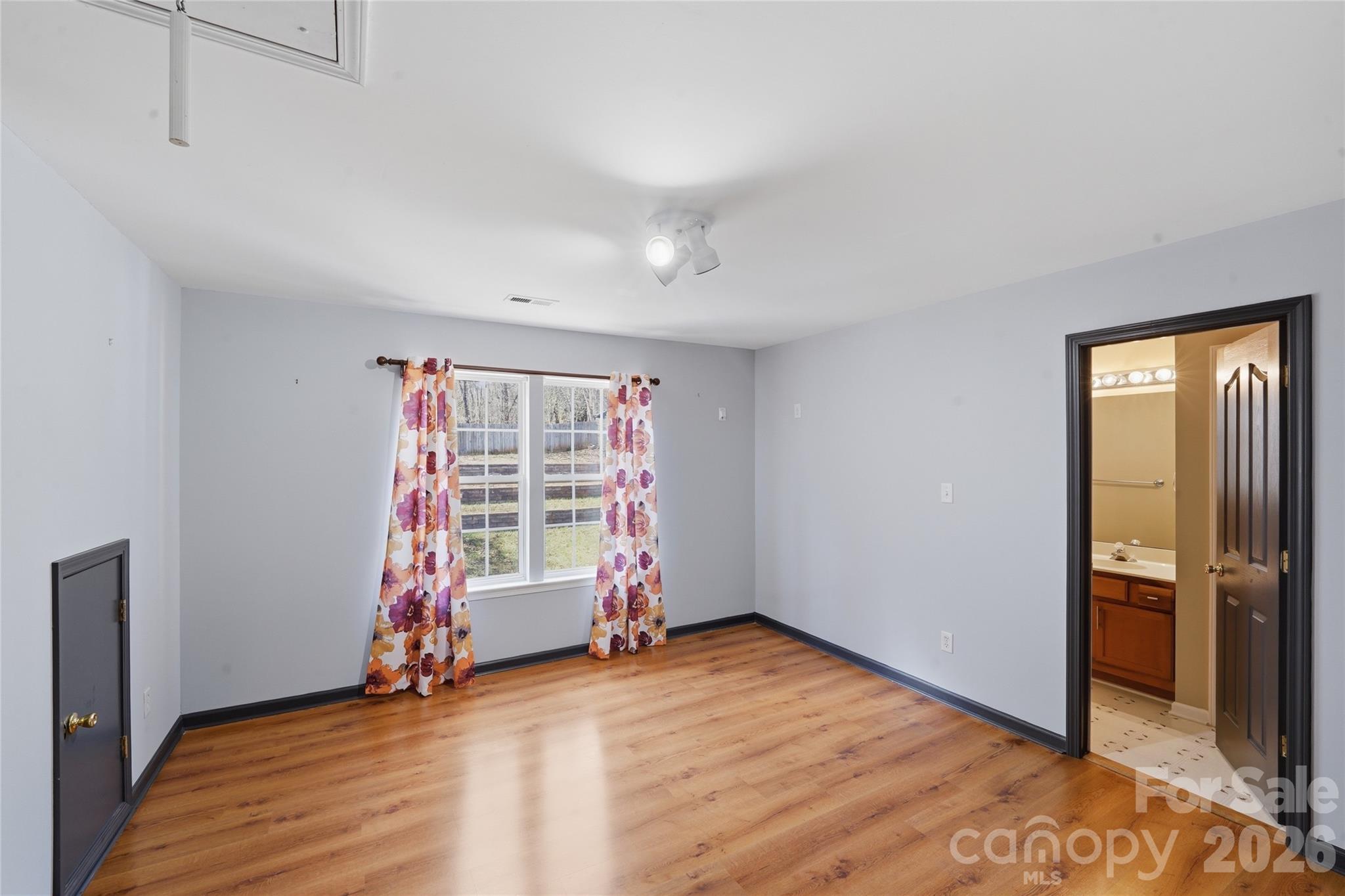 9541 Green Apple Drive Charlotte NC 28215