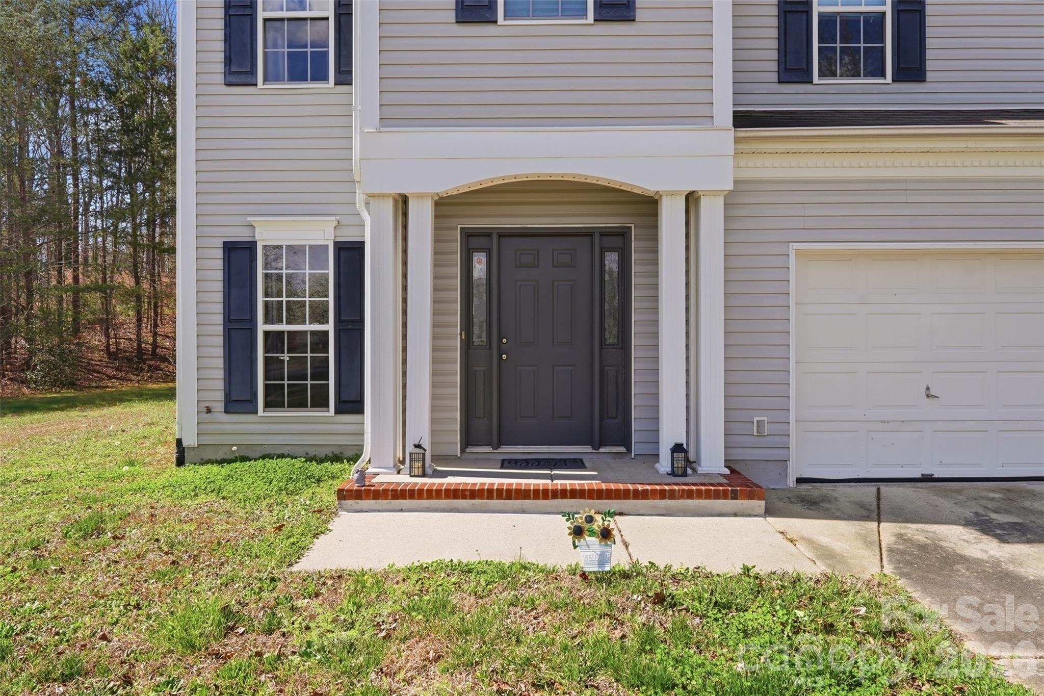 9541 Green Apple Drive Charlotte NC 28215