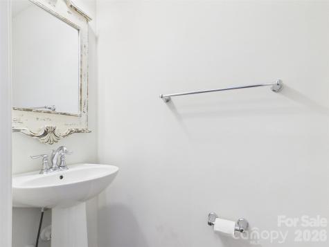 2440 Mariners Cove Lane Denver NC 28037