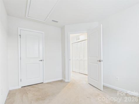 2440 Mariners Cove Lane Denver NC 28037