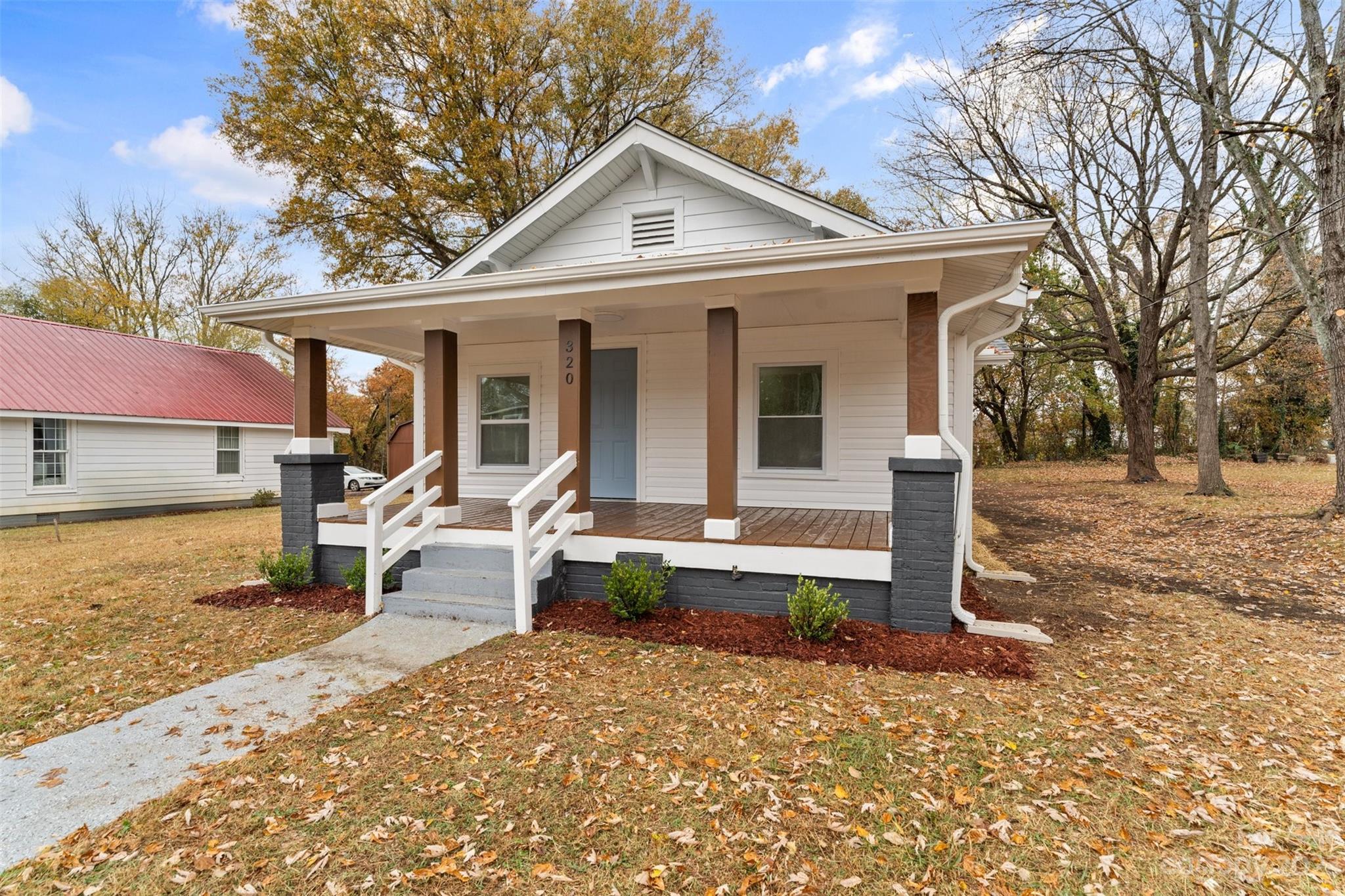320 26th Street SW Hickory NC 28602