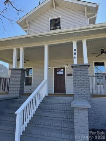 806 4th Street Drive NW Hickory NC 28601