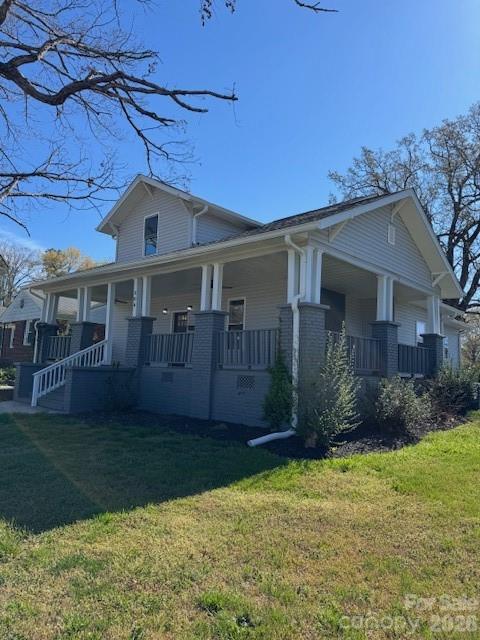 806 4th Street Drive NW Hickory NC 28601