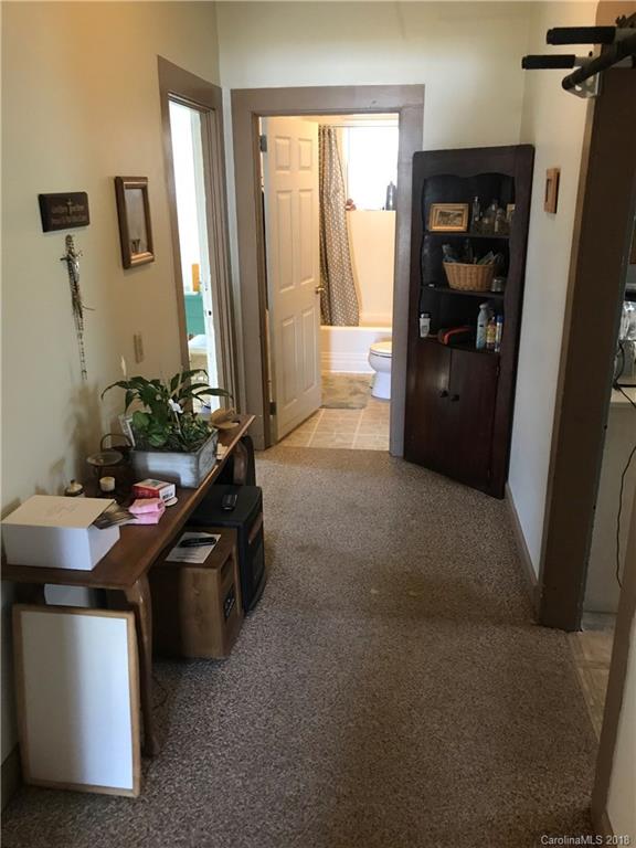 140 Edwards Avenue Swannanoa NC 28778