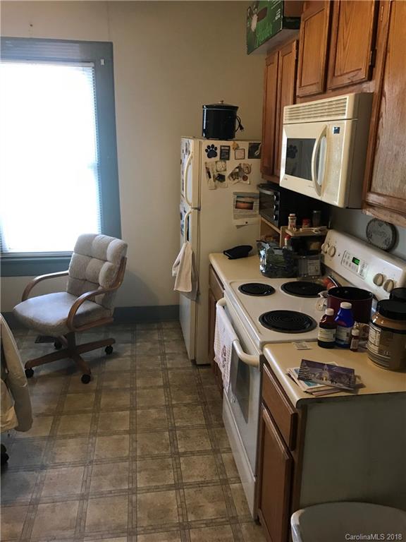 140 Edwards Avenue Swannanoa NC 28778