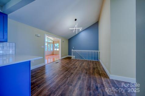 59 Knollview Drive Asheville NC 28806